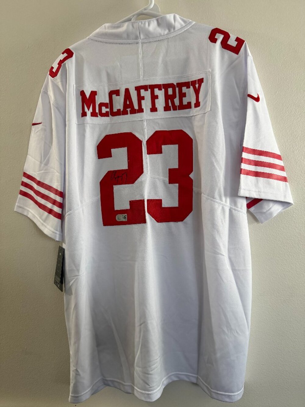 CHRISTIAN MCCAFFREY SIGNED SAN FRANCISCO 49ERS NIKE JERSEY AUTOGRAPHED wCOA 32-1